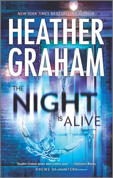 The night is alive / Heather Graham.